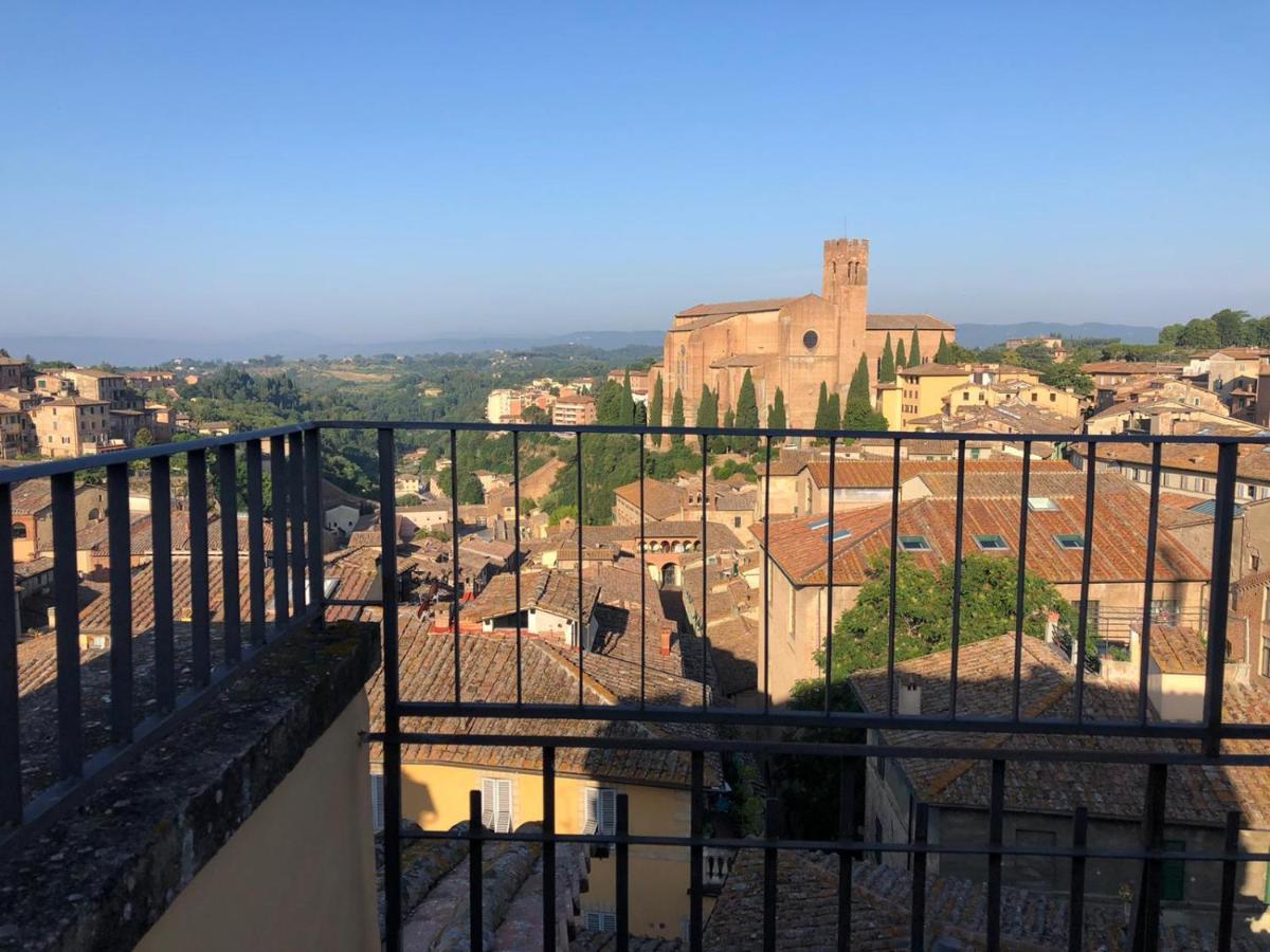 شقة La Terrazza Sul Duomo سيينا المظهر الخارجي الصورة