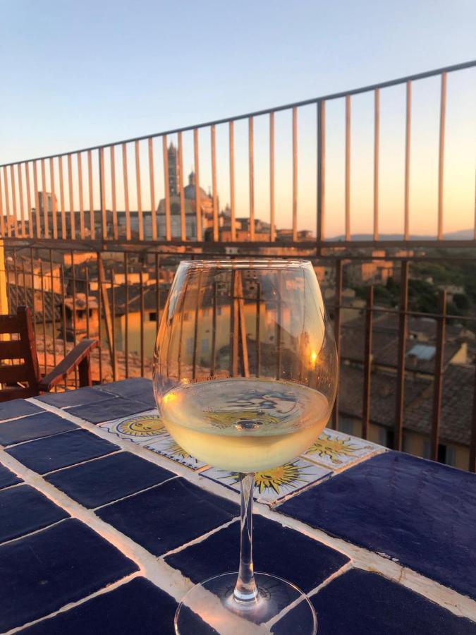 شقة La Terrazza Sul Duomo سيينا المظهر الخارجي الصورة